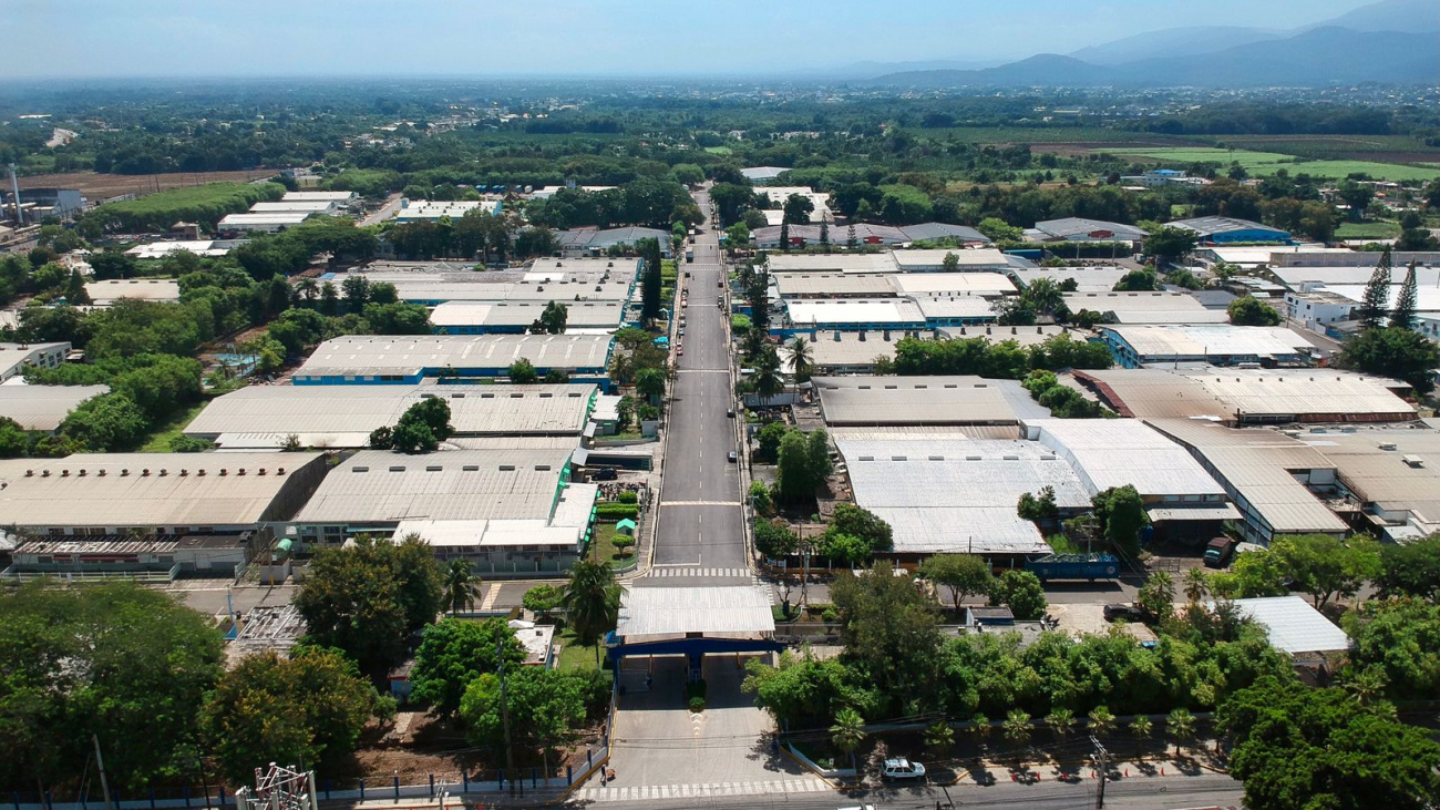 Zona Franca de La Vega alcanza los 4,125 empleos directos Presidencia